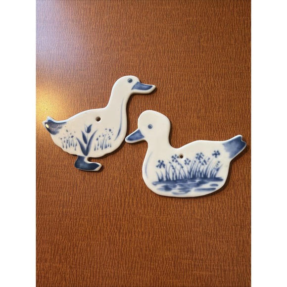 Russ Other - Vintage Set Of 2 Russ Berrie Porcelain Country Blue White Ornament Floral Ducks